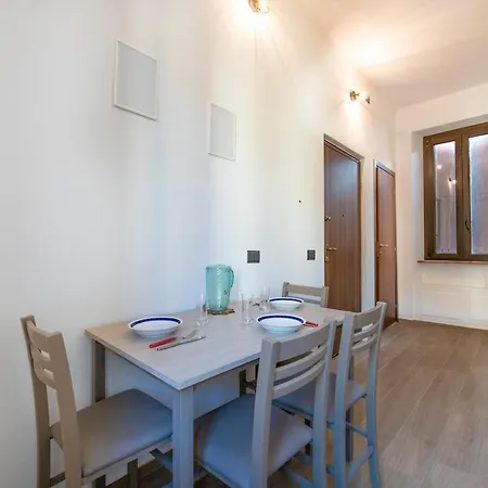 Apartment Cantikhouse - Free Wifi & Smartv *